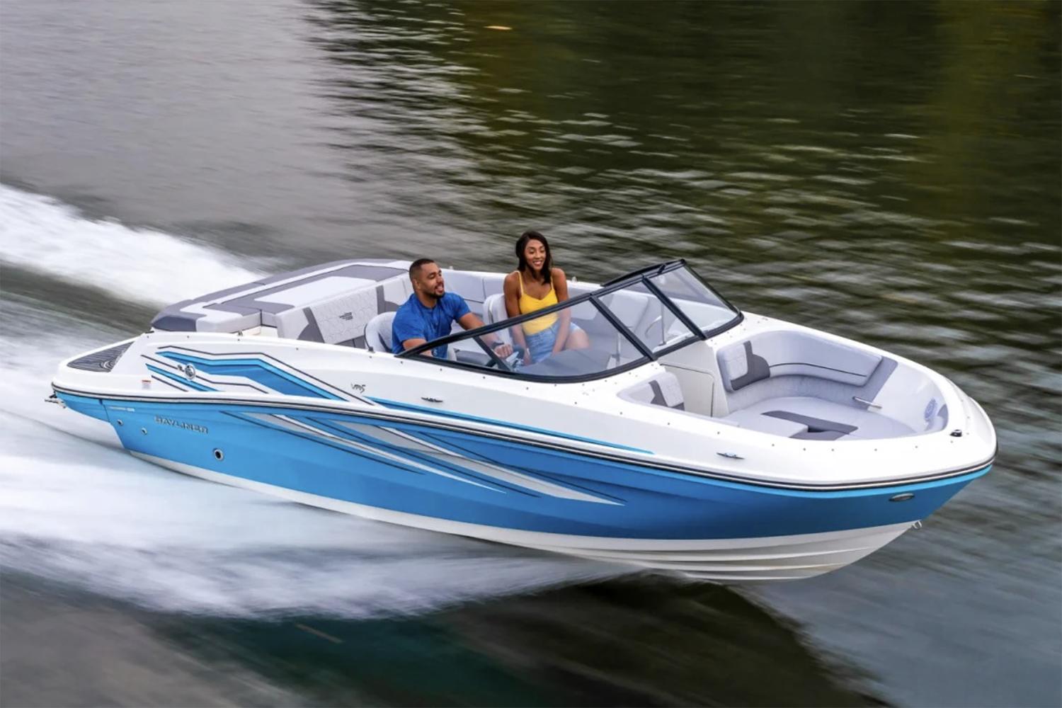 2025 Bayliner VR Series VR5 Bowrider