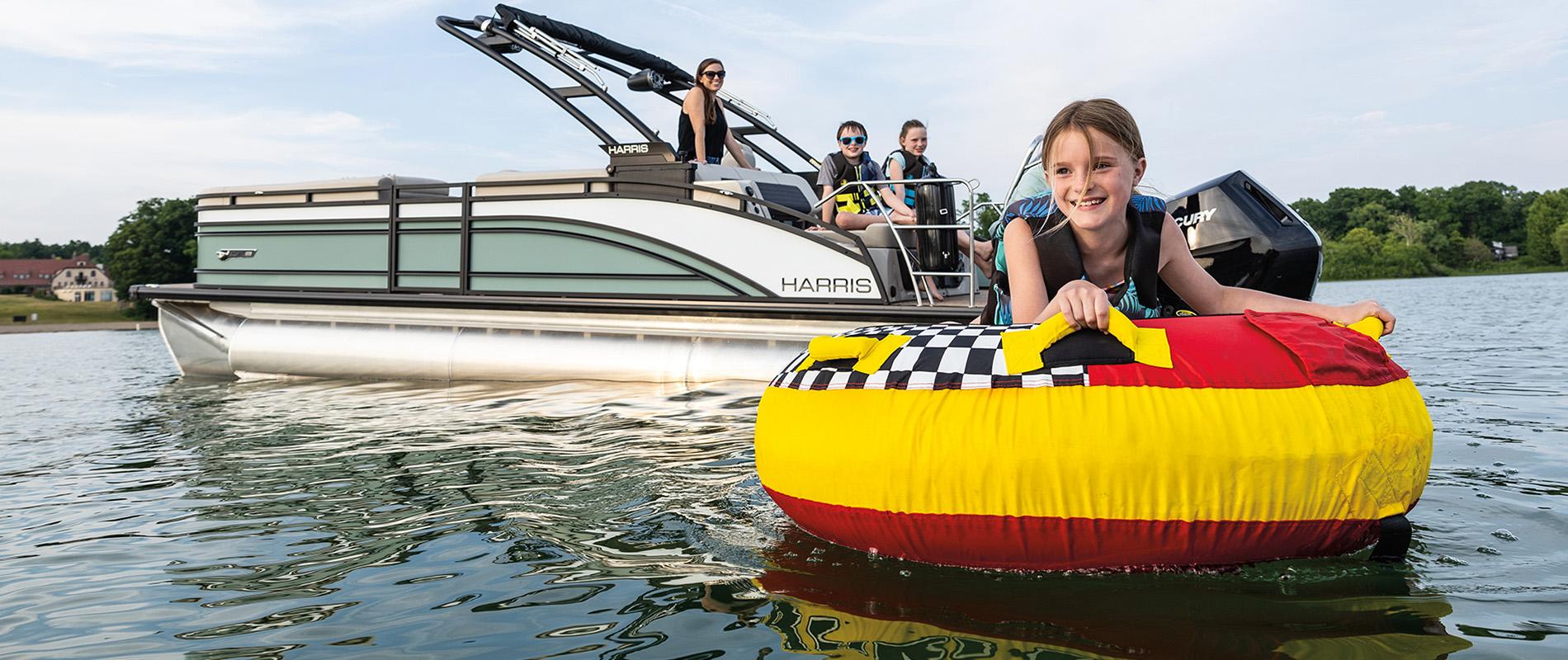 Harris Pontoon Boats for sale at Gordon Bay on Lake Muskoka in Bracebridge