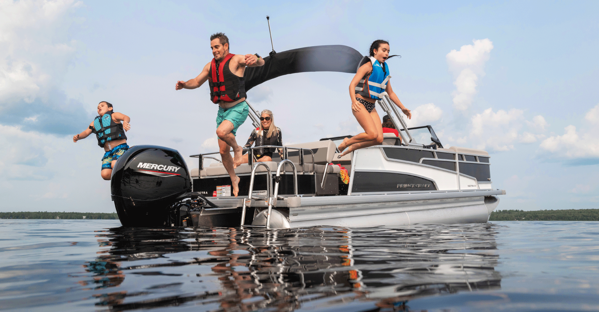 pontoon boat rentals in bracebridge on lake muskoka